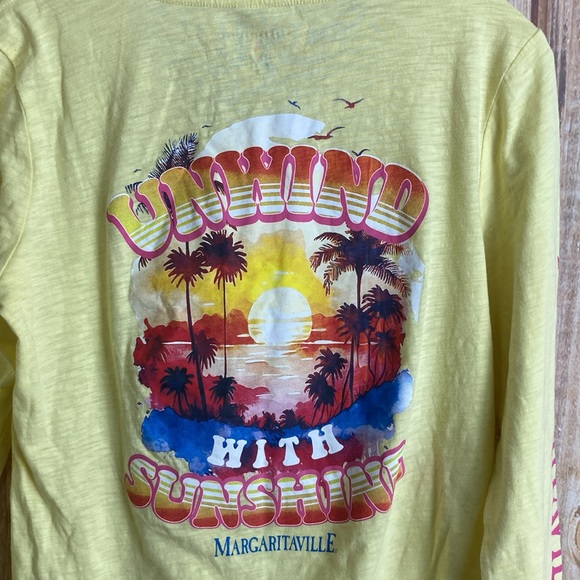 💵Margaritaville Yellow VNeck Long Sleeve Tee with Pink Accents Size Medium - Picture 6 of 9